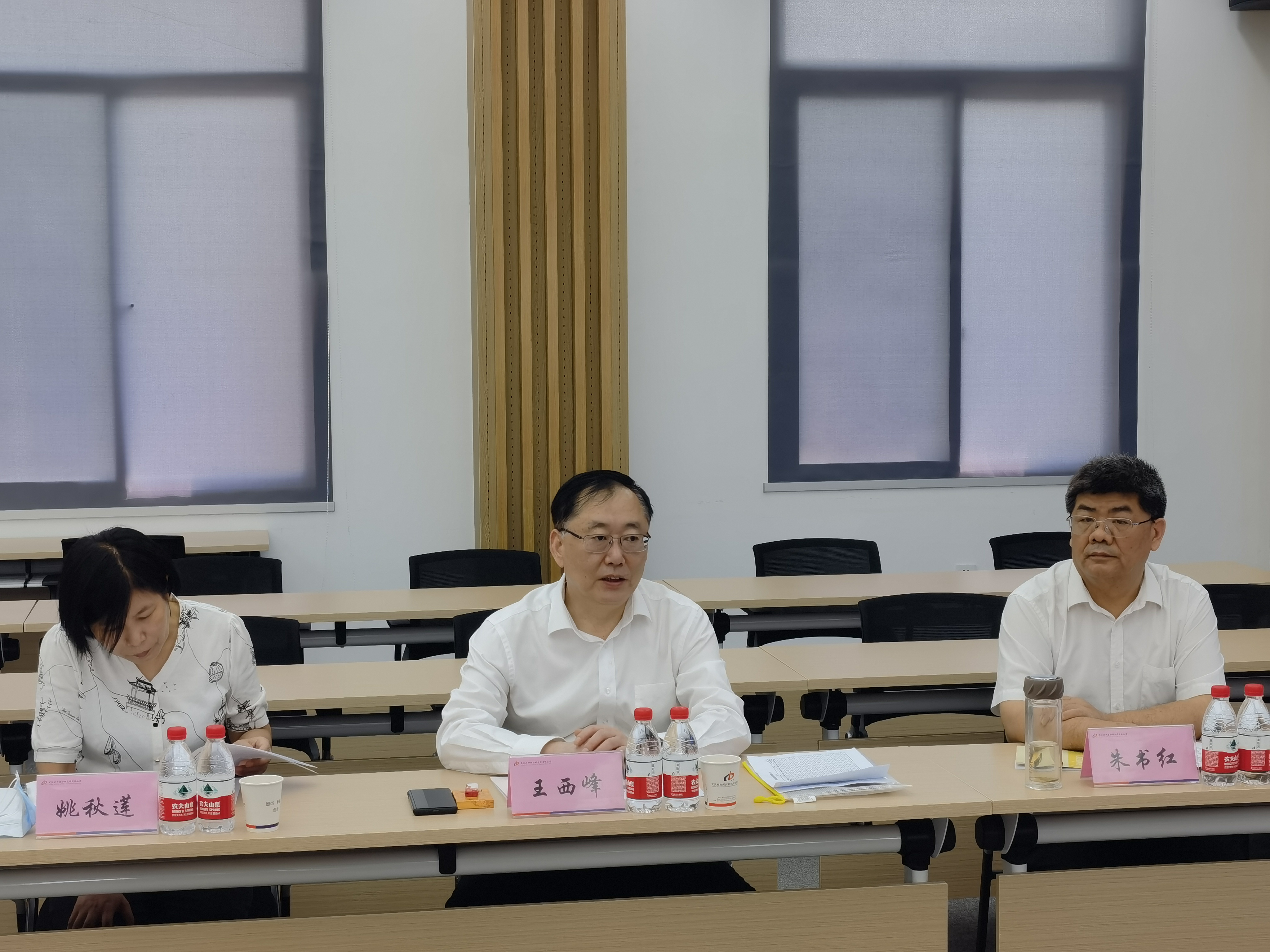 武漢10.jpg 武漢10.jpg